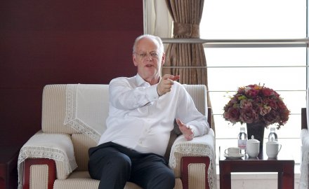 【媒体报道】鲁道夫沙尔平  助力九游会J9与橡胶产业升级