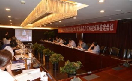 【媒体报道】人民网：万吨级合成橡胶连续液相混炼新技术制备的绿色轮胎达世界先进水平